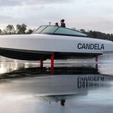 Motorboote Electric - Candela C 8   In der neuen Kategorie siegt ein Powerboot aus Schweden. Es kombiniert die Vorteile von Tragflächenbooten mit vollelektrischen Antrieben.  Bei 24 Knoten Gleitfahrt erreicht die C8  Reichweiten um 50 Seemeilen.