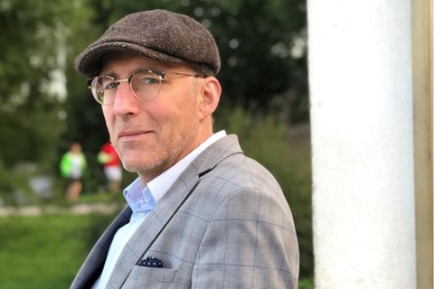 Seinen Kleidungsstil hat Ewald Arenz, Jahrgang 1965, schon als Teenager gefunden