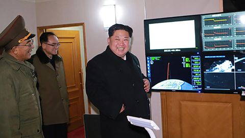 Nordkoreas Diktator Kim Jong-un finanziert mit den Hacker-Einnahmen sein Nuklearwaffen-Programm