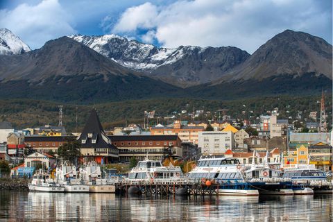 Blick auf den Hafen von Ushuaia, Argentinien