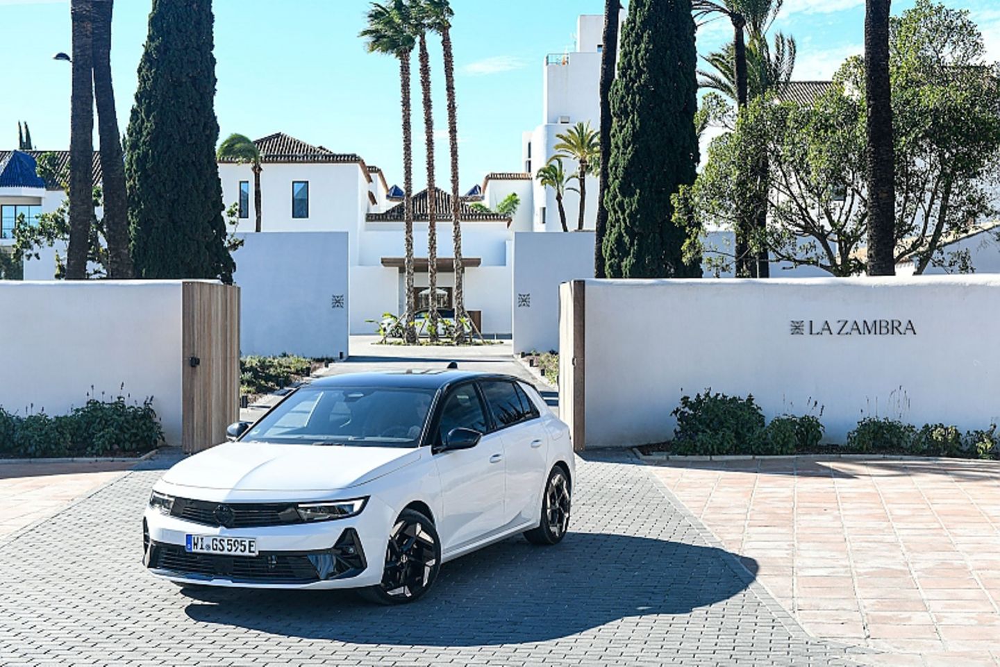 Opel Astra GSe