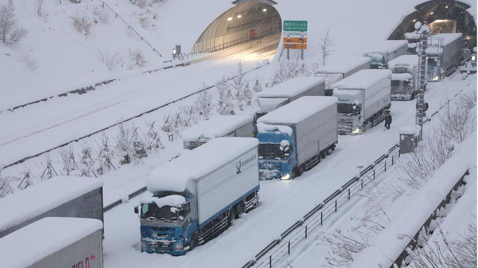 Schneesturm fegt über Japan hinweg – extreme Kältewelle erfasst Ostasien