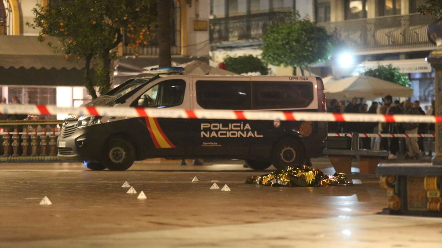 Terrorverdacht: Kirchen in Südspanien: Angreifer mit Machete tötet Küster und verletzt Priester und Gläubige