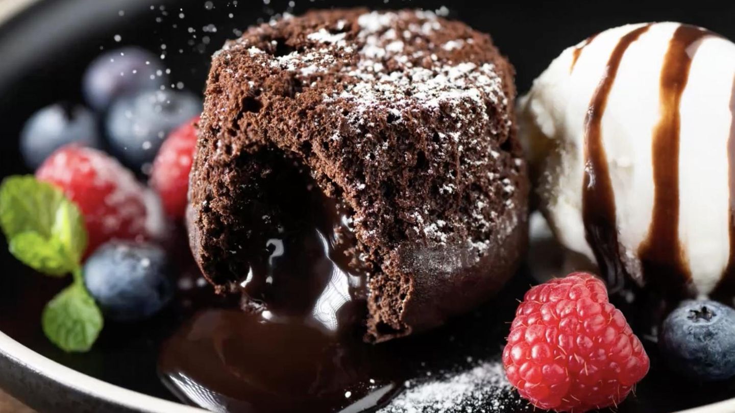 Dessert-Idee: Lava Cake-Rezept: Leckerer Schokoladenkuchen mit flüssigem Kern