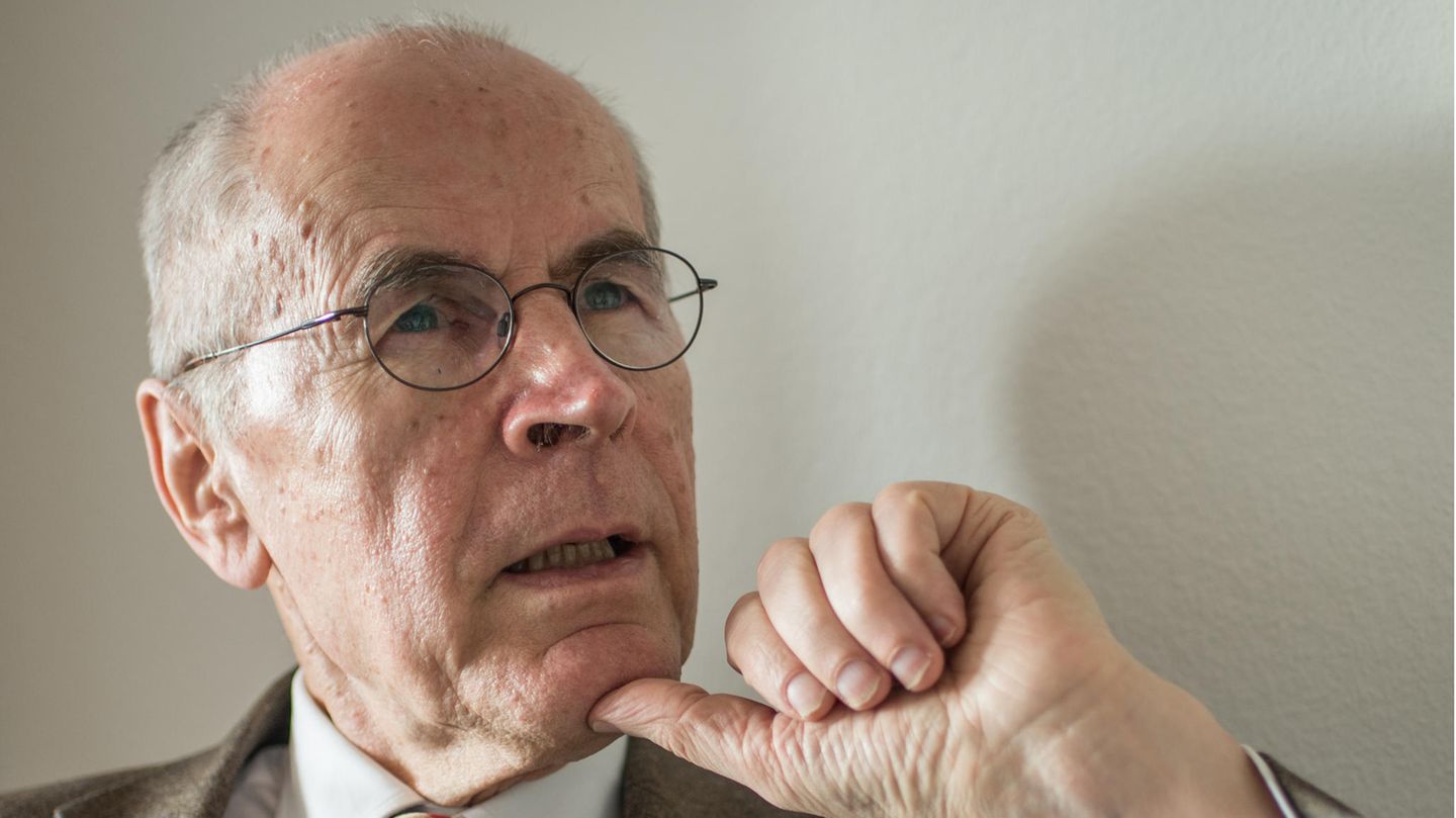 Nach Messerattacke von Brokstedt: Der Kriminologe Christian Pfeiffer beschäftigt sich seit Jahren mit dem Thema Kriminalität und Migration Der Kriminologe Christian Pfeiffer beschäftigt sich seit Jahren mit dem Thema Kriminalität und Migration