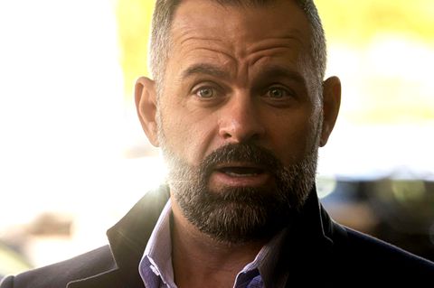 Handelt mit Waffen und Ausrüstung zur Bekämpfung von Unruhen: der republikanische Abgeordnete Cory Mills