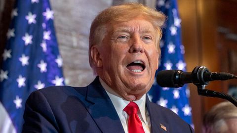 Donald Trump spricht bei einer Wahlkampfveranstaltung im South Carolina Statehouse