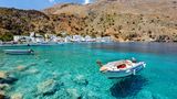 Griechische Gastfreundschaft, traumhafte Buchten und eine einladende Kulinarik: Kreta gehört aus gutem Grund das ganze Jahr über zu den beliebten Reisezielen der Deutschen. Selbst im Winter können Urlauber dort viel Sonne genießen und sich von der Landschaft mitreißen lassen.    Durchschnittliche Sonnenstunden im Winter: 261  Durchschnittliche Temperatur im Winter: 16,4