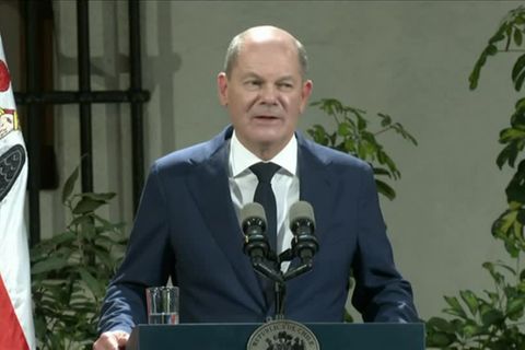 Video: Scholz erteilt Lieferung von Kampfflugzeugen für Ukraine Absage