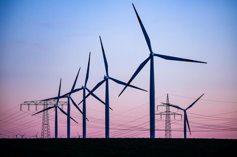 Windkraftanlagen in Sachsen Anhalt. 47 Prozent des Bruttostromverbrauchs wurde 2022 mit erneuerbaren Energien gedeckt
