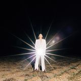 Endometriose: Die Fotografin Jasmin Breidenbach zeigt, wie sich Endometriose für Betroffene wirklich anfühlt