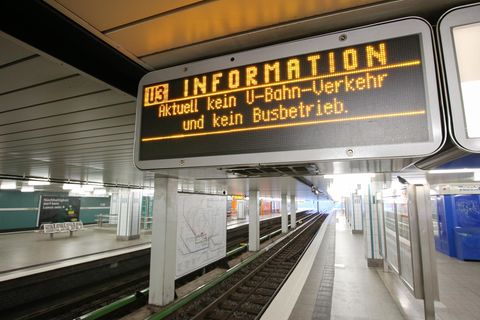 Wegen eines Streiks des HVV verkehren am Mittwoch in Hamburger keine U-Bahnen und Busse der Hochbahn
