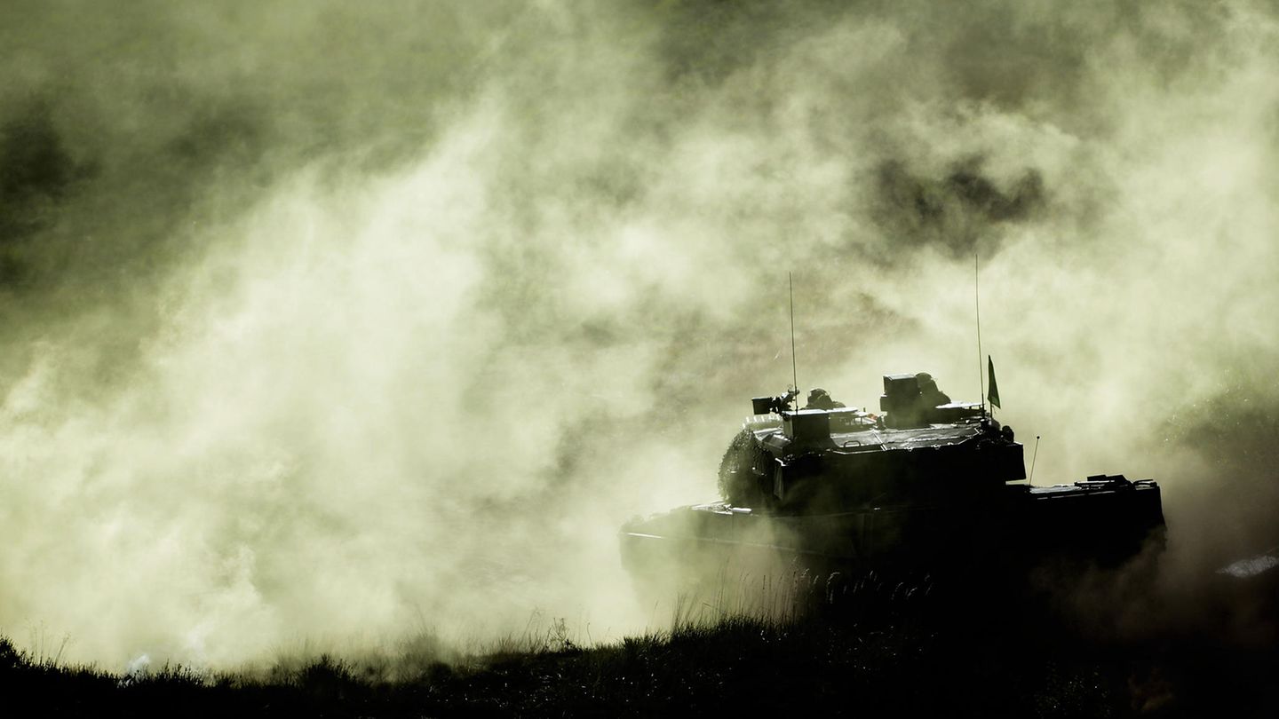Ein Kampfpanzer Leopard 2