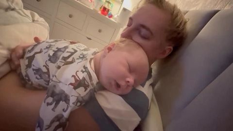 Mutter dankt ihrem Baby: Es hat „ihr Leben gerettet“, nachdem Ärzte einen schnell wachsenden Hirntumor entdeckten