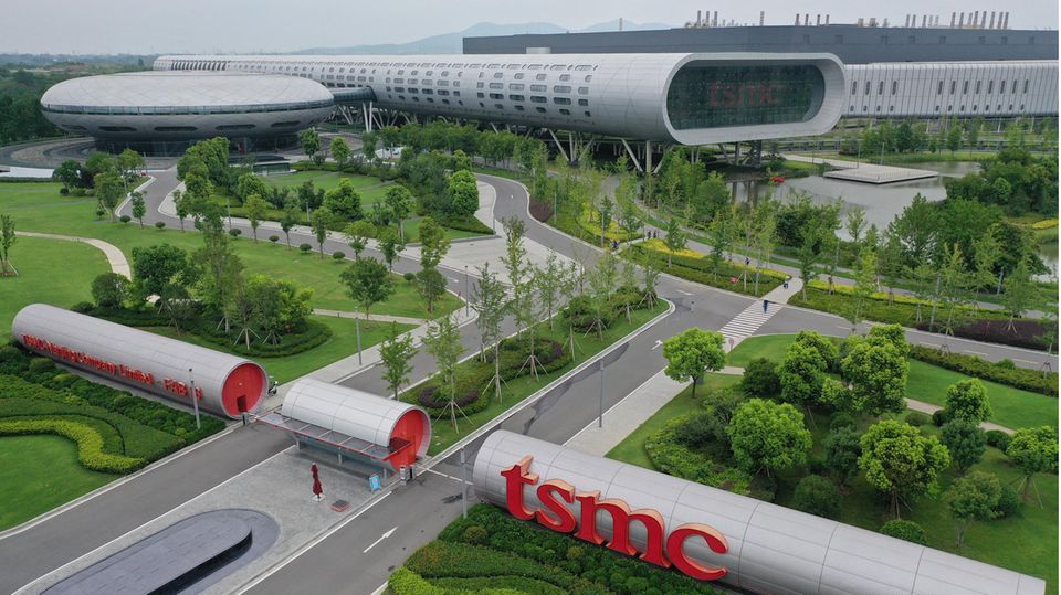 Der weltweit führende Chiphersteller TSMC sitzt in Taiwan
