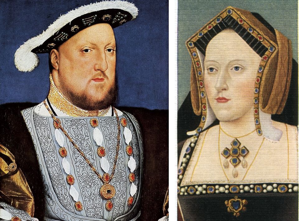 Heinrich VIII. und Katharina von Aragón auf zeitgenössischen Zeichnungen. Die beiden Adligen heirateten 1509. Mehrere Kinder des Paares kamen tot zur Welt oder starben kurz nach der Geburt, ehe 1516 Tochter Mary, die spätere Königin Maria I., geboren wurde. Da die beiden keinen männlichen Nachkommen hatten, wollte Heinrich, der bereits eine Affäre mit Anne Boleyn hatte, die Ehe auflösen lassen. Papst Clemens VII. lehnte ab. Erst 1533 lenkte der englische Klerus ein. Die Ehe wurde für ungültig erklärt. Katharina von Aragón musste den Hof verlassen und starb drei Jahre später an einer Krebserkrankung.