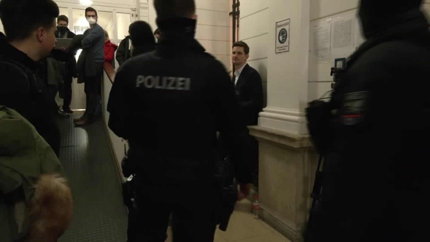 Video: Lange Haftstrafen und Teilfreisprüche im Wiener-Terrorprozess