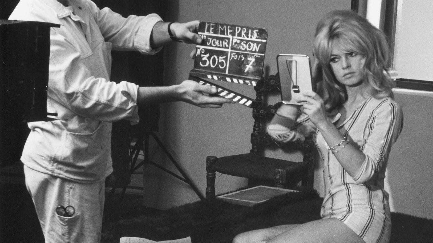 Brigitte Bardot am Set von "Le Mepris" ("Die Verachtung")