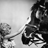 Ihre Liebe für Tiere war schon früh unvergleichlich. Später widmete sie sich voll und ganz dem Tierschutz