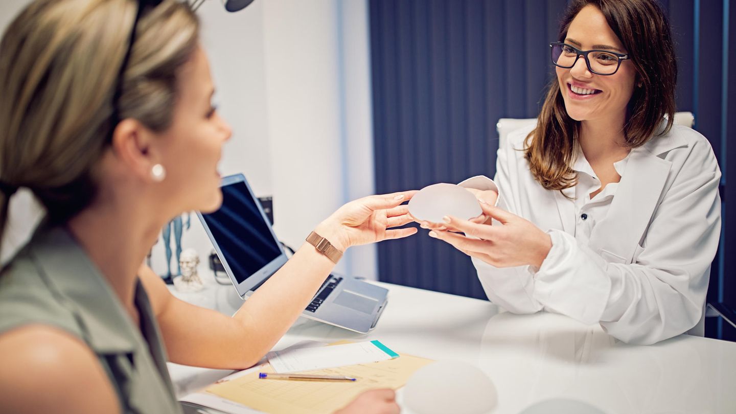 stern-Ärzteliste: Ästhetische Brustchirurgie: Das sind empfehlenswerte Ärzte aus dem Bereich Ästhetische Brustchirurgie: Das sind empfehlenswerte Ärzte aus dem Bereich