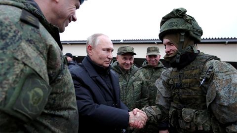 Russland: Wladimir Putin braucht Nachschub für seinen Krieg gegen die Ukraine