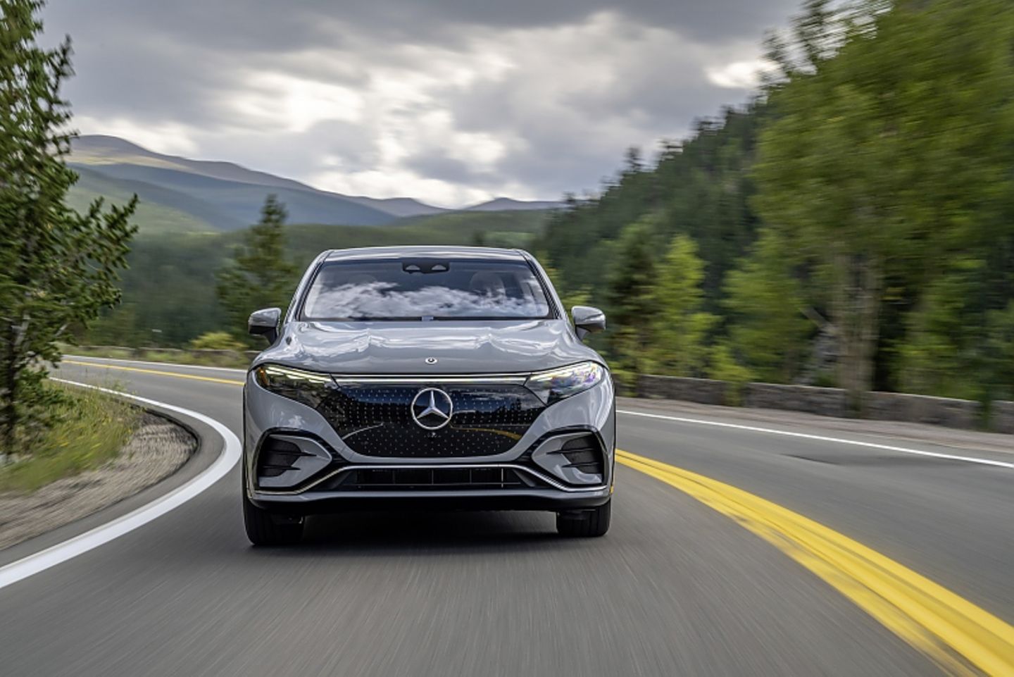 Mercedes EQS 580 4matic SUV