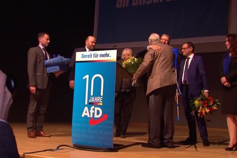 Video: Die AfD feiert sich selbst