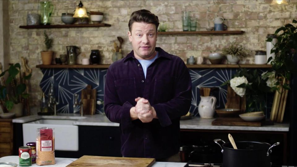 Jamie Oliver enthüllt: Diese Küchenutensilien dürfen bei dem britischen Star-Koch nicht fehlen