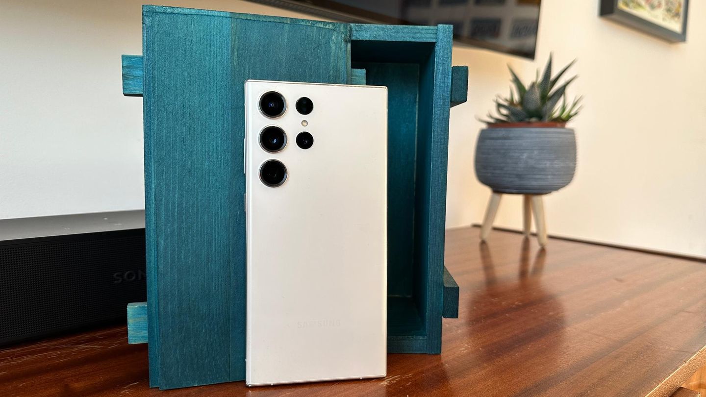 Samsung Galaxy S23 Ultra Samsung Galaxy S23 Ultra