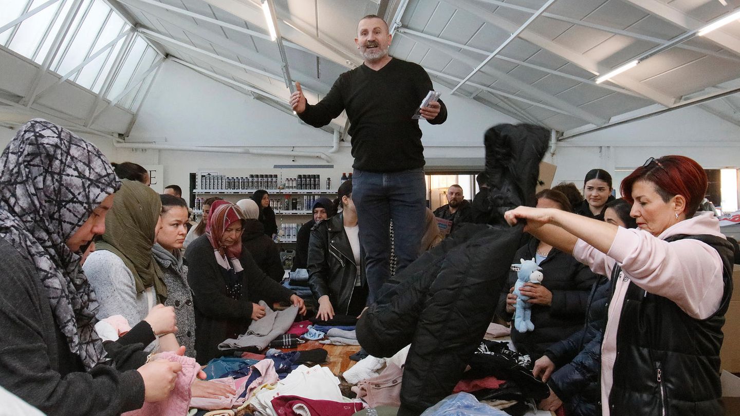 Erdbeben in Türkei und Syrien: Kunden verschenken spontan ihre Einkäufe – Reutlinger sammeln für Konvoi ins Krisengebiet