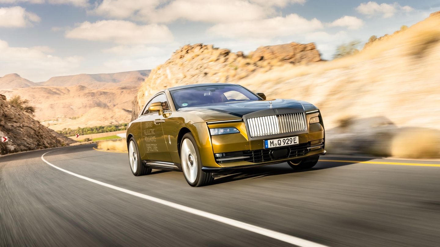 Rolls Royce Elektro Koloss Spectre bestreitet Hitzetest in ...