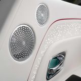 Die 17 Lautsprecher des Luxusautos sollen zu Verbesserungszwecken noch einmal genauer unter die Lupe genommen werden