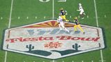 In der Arena hat nicht nur die NFL eine Spielstätte gefunden, sondern auch der gleichermaßen beliebte College Football. Jährlich findet in Glendale der Fiesta Bowl statt, eines der prestigeträchtigsten Bowl-Spiele im Universitätsbereich. Im Januar besiegten die TCU Horned Frogs die Michigan Wolverines 51:45.