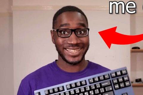 Für 13.000 Euro: YouTuber begeistert das Internet mit Riesen-Tastatur