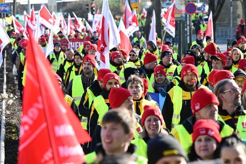 Die Demos und kurzen Streiks haben den Beschäftigten der Post nicht zu besseren Arbeitsbedingungen verholfen