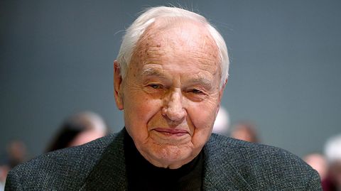Hans Modrow, hier vor drei Jahren beim Bundesparteitag der Linken in Bonn.