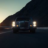 Icon Mercedes 300 SEL 6.2 Derelict