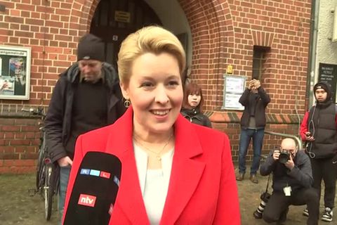 Wahl in Berlin: Giffey nach Stimmabgabe: "Sozialdemokratie hat alles getan, damit diese Wahl gut vorbereitet ist"