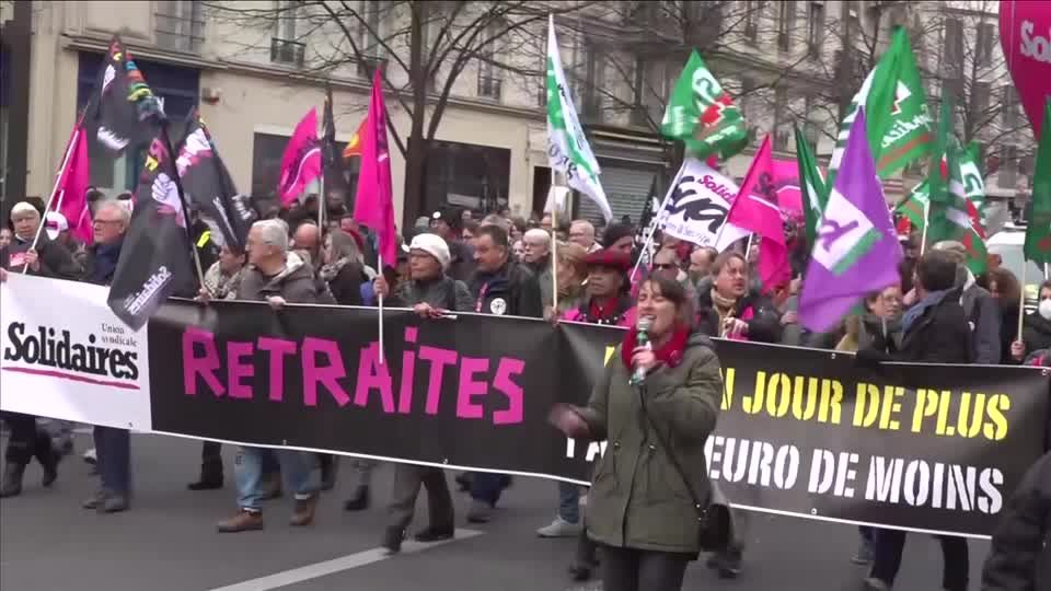 Video: Hunderttausende demonstrieren in Frankreich gegen Rentenreform
