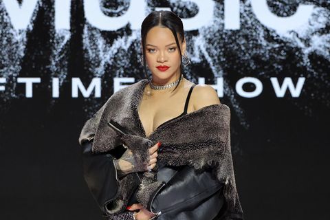 Super Bowl 2023: Rihanna