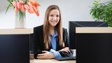 Banking, Finanzen und Versicherungen  Chief Financial Officer (CFO): 113.691 Euro  Betriebswirt/-in: 47.149 Euro  Versicherungsfachmann/-frau: 44.659 Euro  Bankkaufmann/-frau: 44.418 Euro  Buchhalter/-in: 40.718 Euro