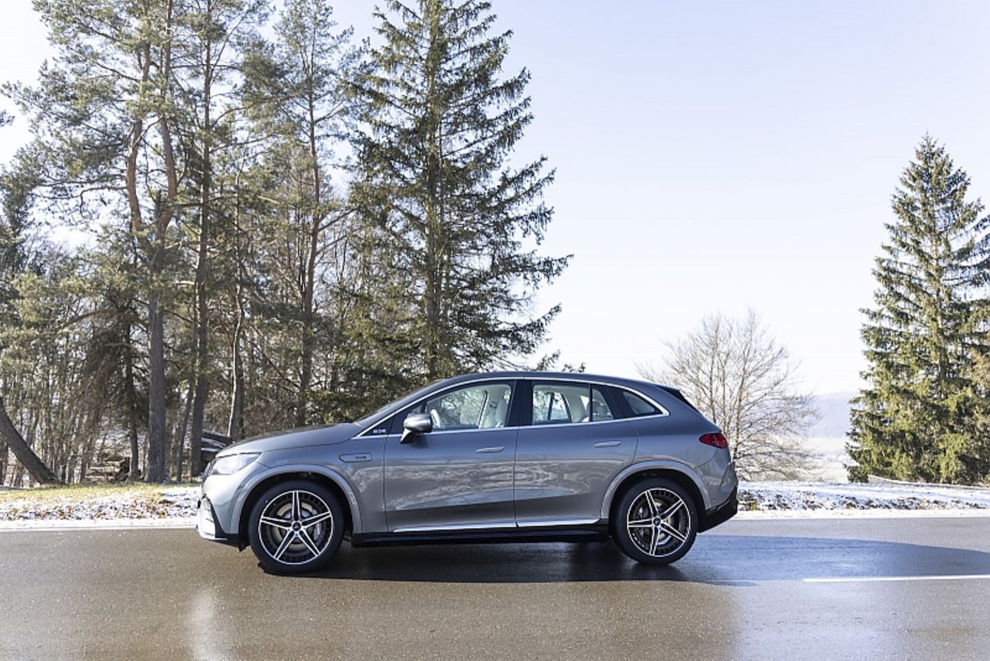 Mercedes AMG EQE 53