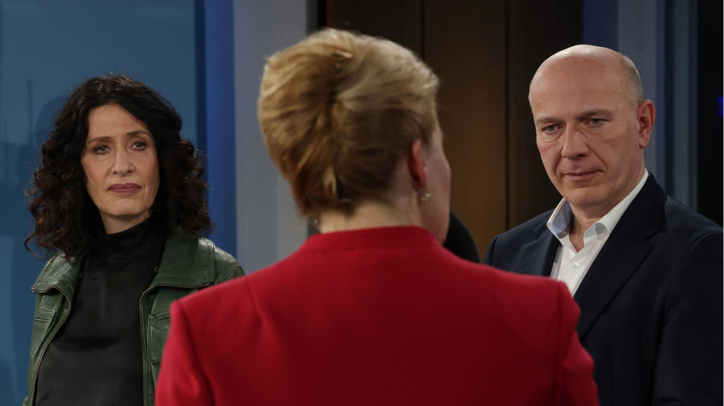 Berlin: CDU hat keinen Regierungsauftrag – aber legitimen Anspruch Bettina Jarasch (Grüne, l.), Franziska Giffey (SPD) und Kai Wegner (CDU) am Abend der Abgeordnetenhauswahl in Berlin