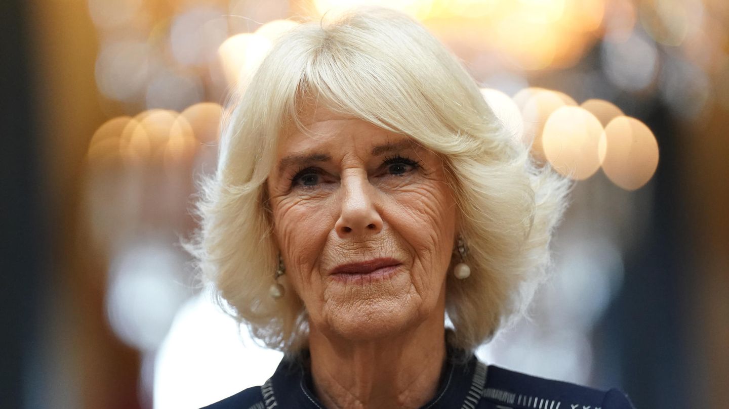 Queen Consort Camilla is crowned with crown by Queen Mary