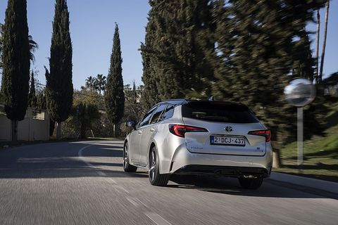 Toyota Corolla 2.0 HEV Touring Sport MJ 2023
