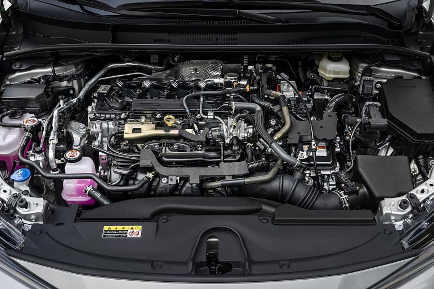 Toyota Corolla 2.0 HEV Touring Sport MJ 2023