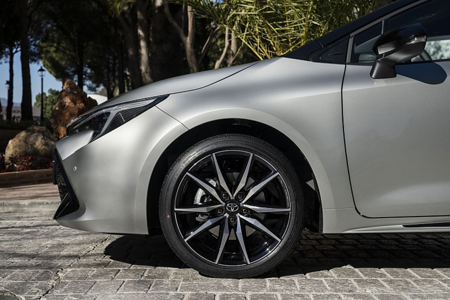 Toyota Corolla 2.0 HEV Touring Sport MJ 2023