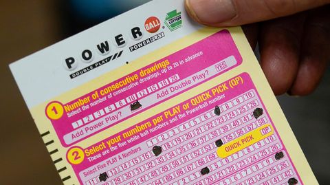 Angekreuzter Powerball-Lotterieschein