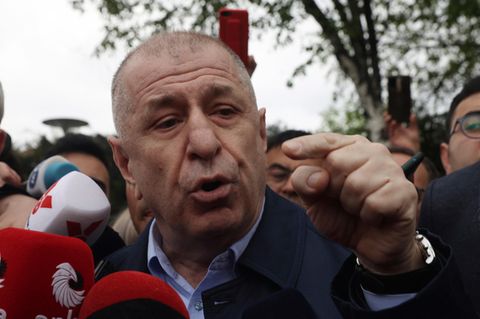 Ümit Özdağ, Vorsitzender der rechtsextremen türkischen Partei Zafer Partisi