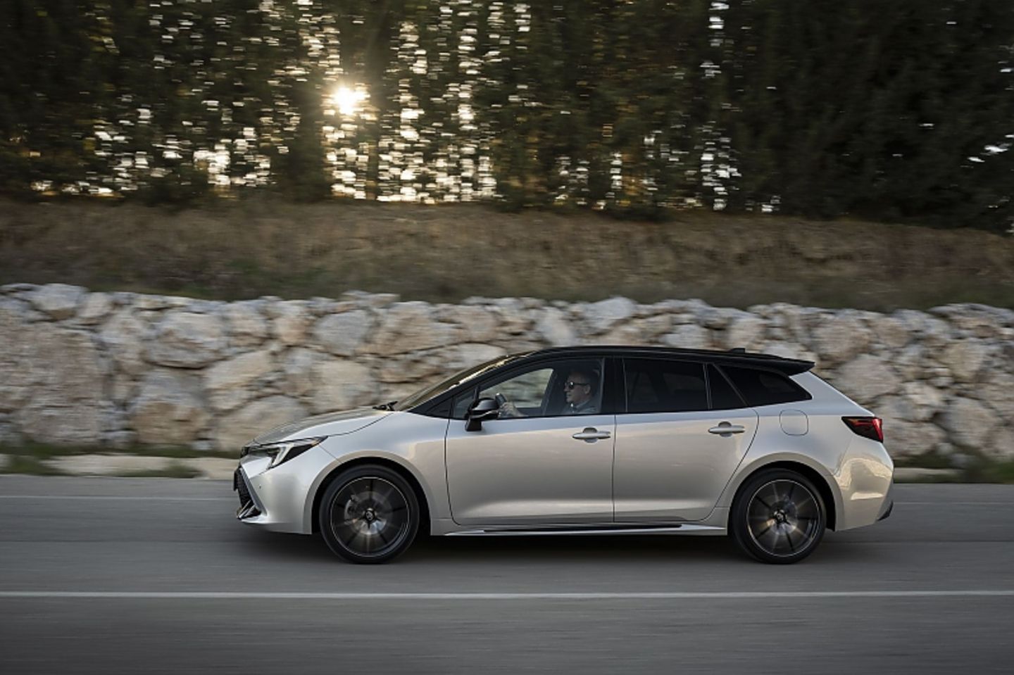 Toyota Corolla 2.0 HEV Touring Sport MJ 2023